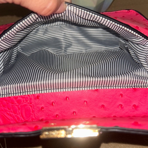 NWT Hot Pink Women's Crossbody Bag with Stud Accent - Picture 6 of 7